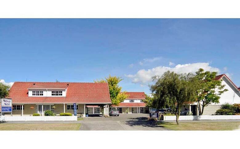 Midway Motel
