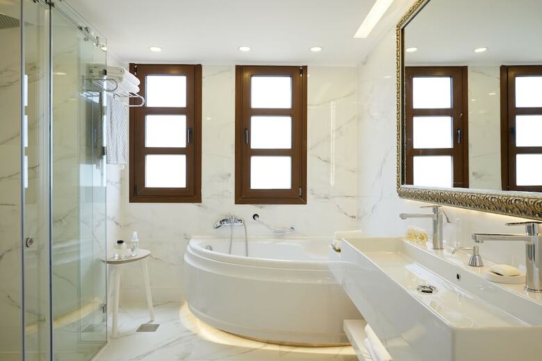 Anthemus Sea Beach Hotel & Spa