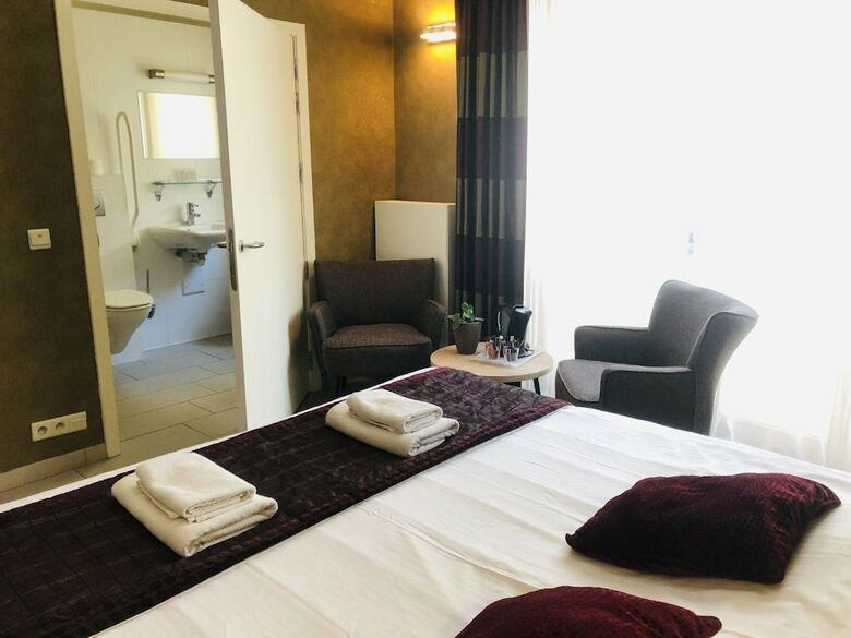 Hotel-jos�