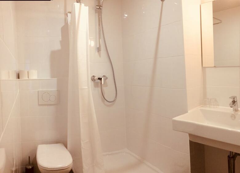 Hotel-jos�