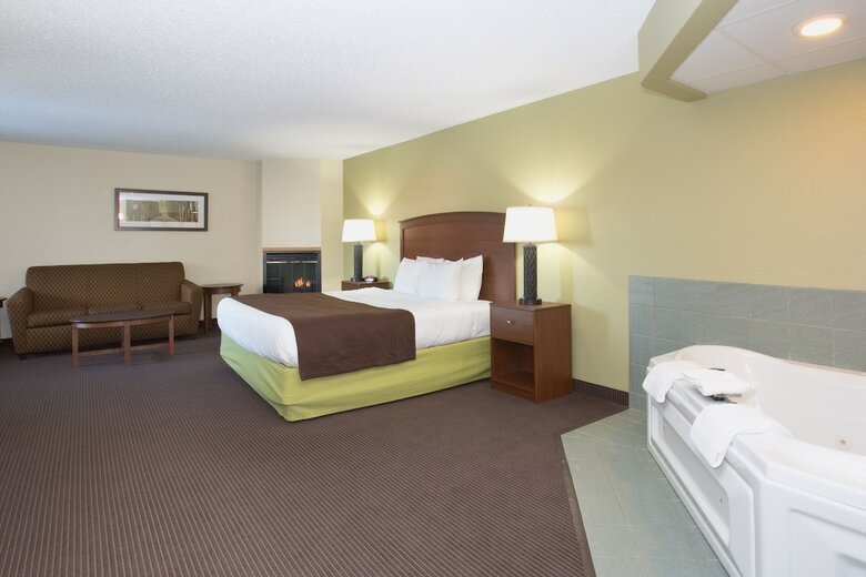 Cobblestone Hotel & Suites ? Wisconsin Rapids