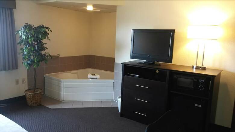 Cobblestone Hotel & Suites ? Wisconsin Rapids