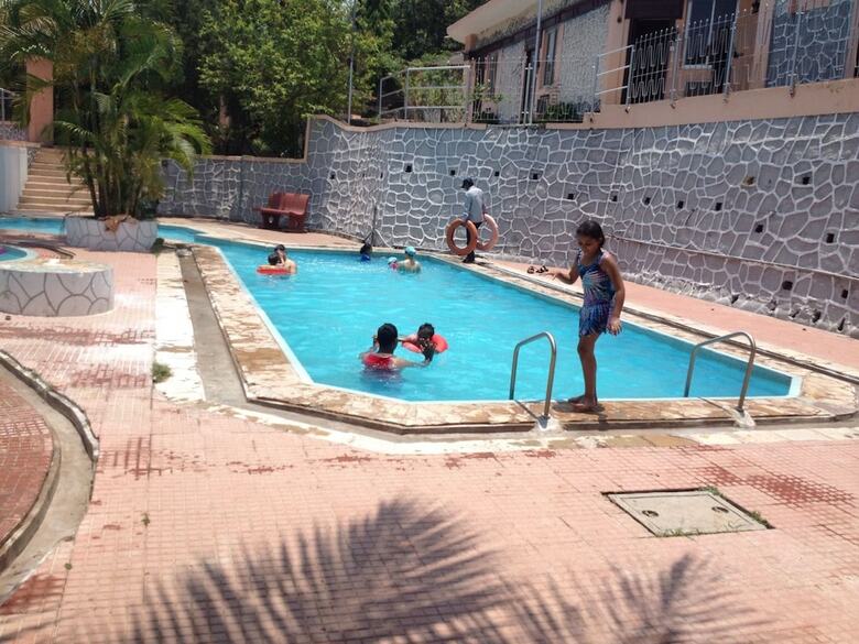 Apartamento Elysium Resort Alibaug