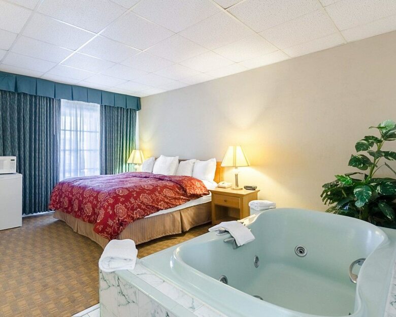 Hotel Rodeway Inn Historic