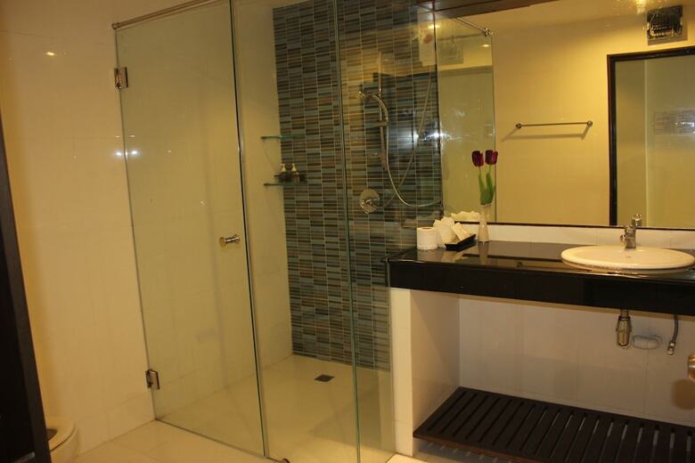 Hotel Sooksabai Jomtien Beach