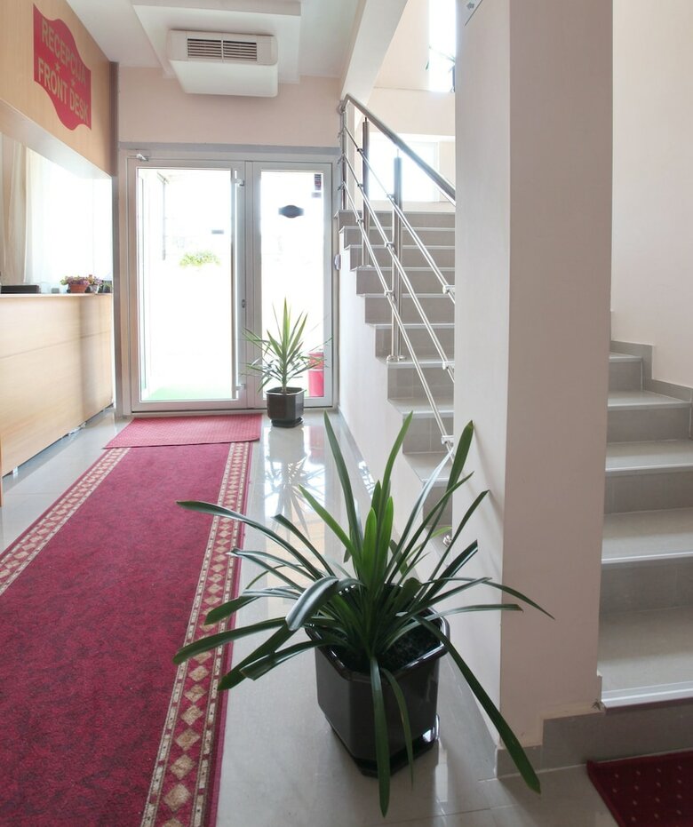 Hotel Novella Uno