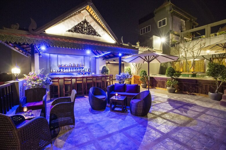 Queen Grand Boutique Hotel & Spa