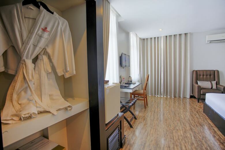 Queen Grand Boutique Hotel & Spa