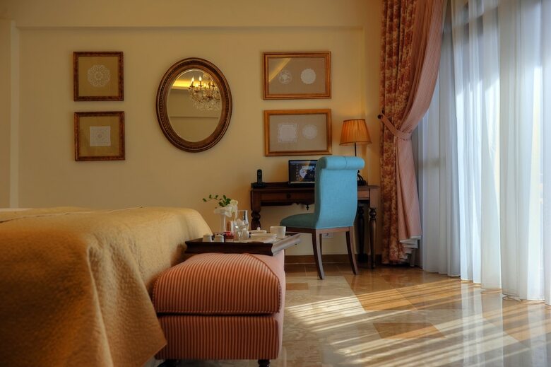 Hotel Byblos Sur Mer