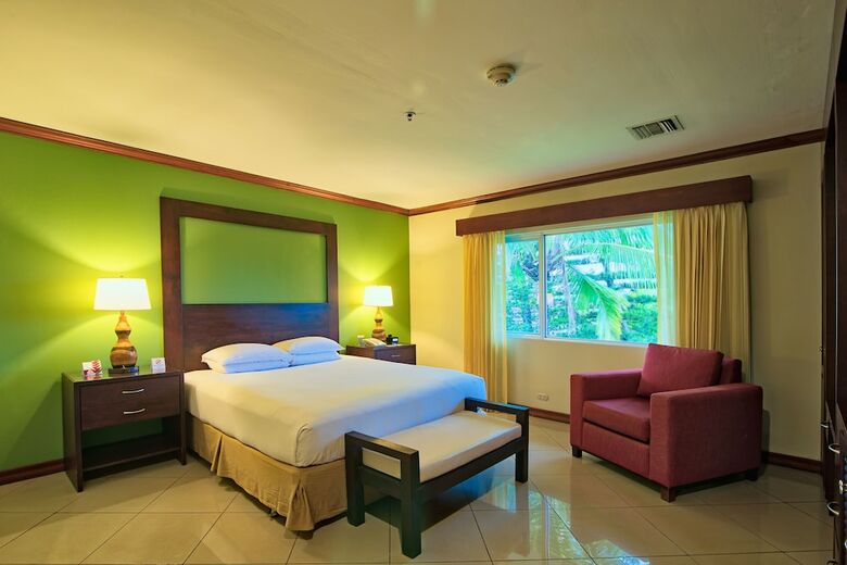 Hotel Fiesta Resort Central Pacific - All Inclusive