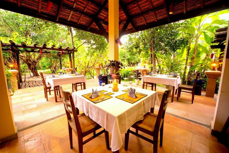Hotel Maisons Wat Kor