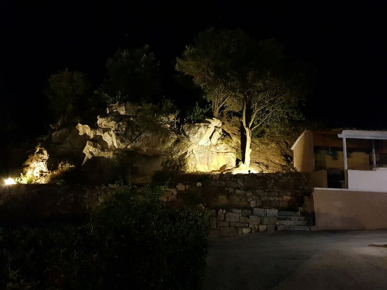 Hotel Karavados Beach