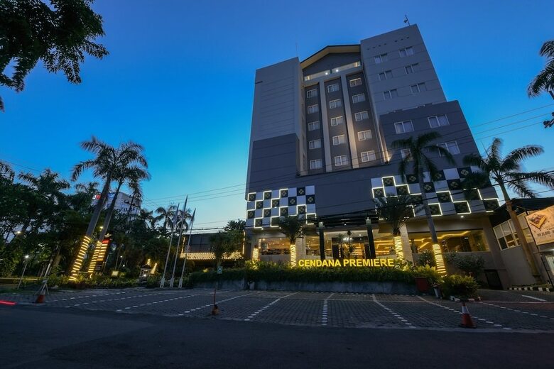 Cendana Premiere Hotel By Lariz