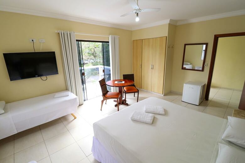 Charme Hotel Guaruj�