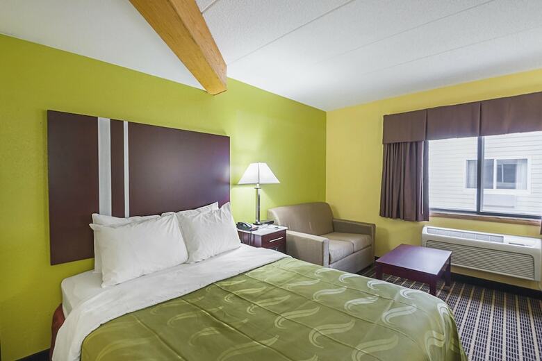 Hotel Quality Inn And Suites
