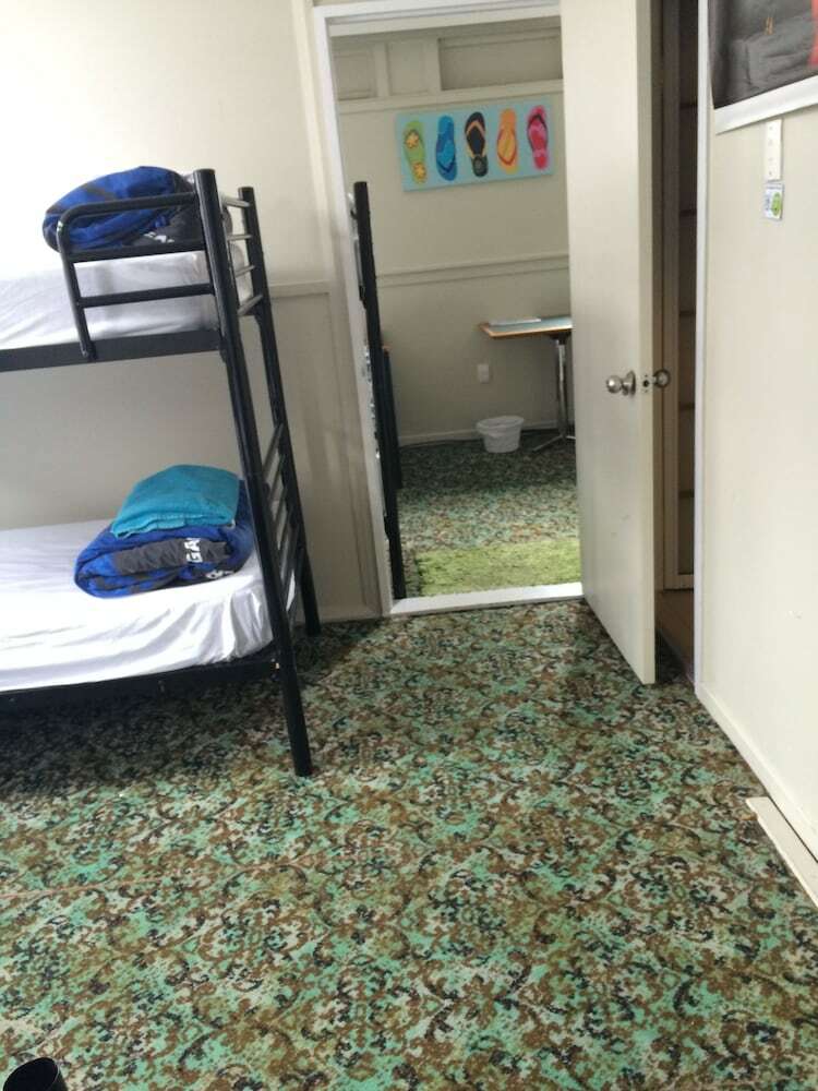 Hostal Ariki Backpackers