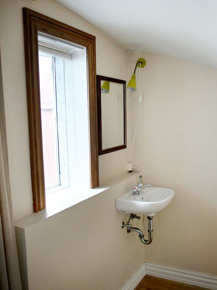 Hotel Centric Guesthouse