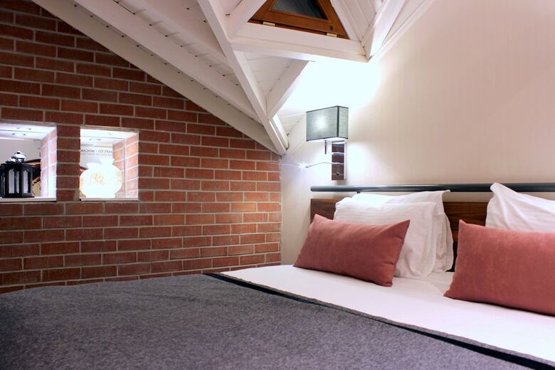 Montania Special Class Hotel