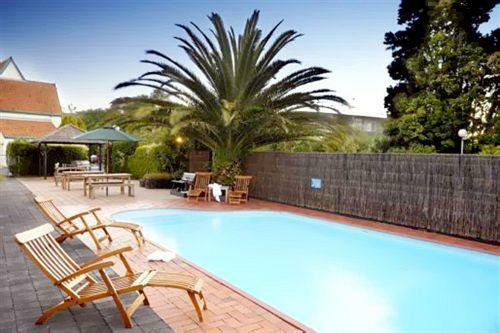 Auckland Rose Park Hotel
