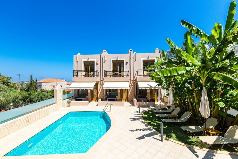 Aparthotel Pantheon Villas & Suites