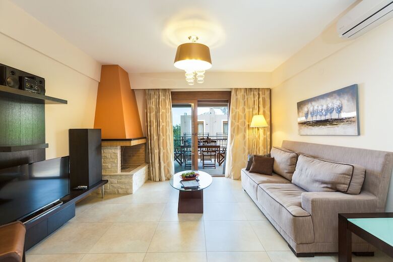 Aparthotel Pantheon Villas & Suites
