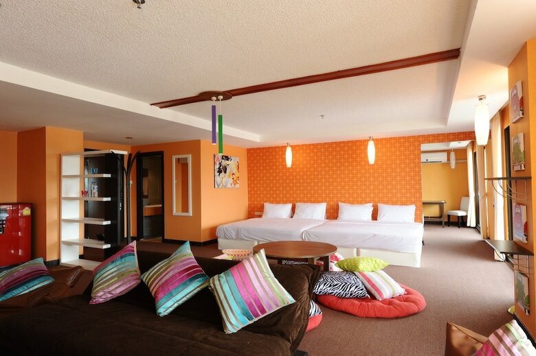 Hotel Angket Hip Residence