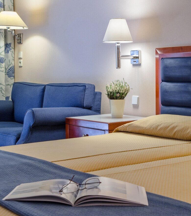Hotel Mediterranean