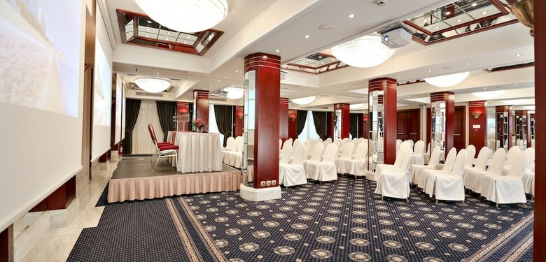 Hotel Mediterranean