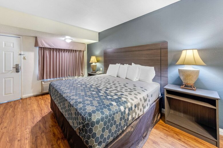 Hotel Econo Lodge On Historic Route 66