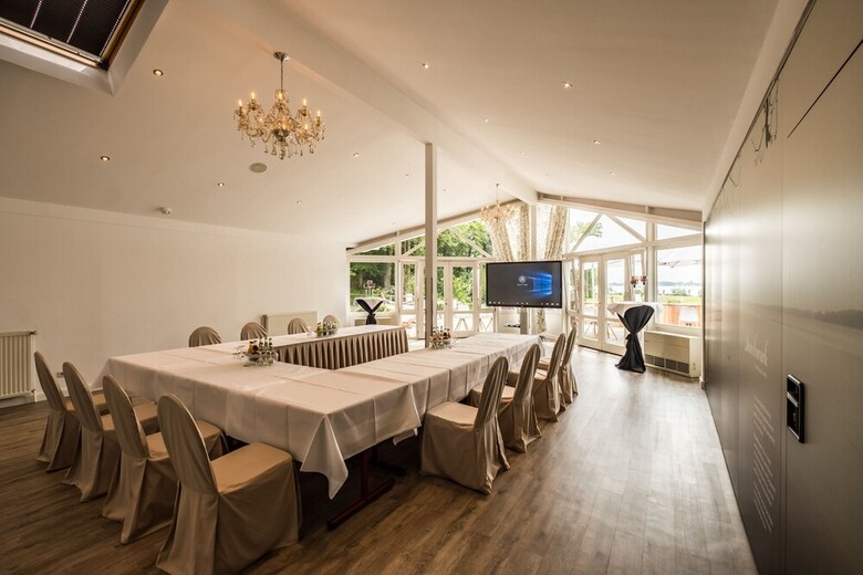 Das 53� Hotel