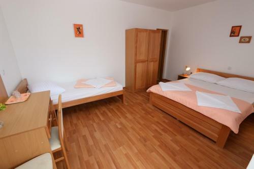 Bed & Breakfast Pansion Comfort Sidro