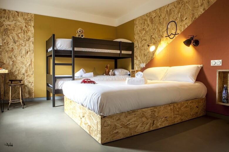 Hotel H�tel Moustache Lille - Seclin