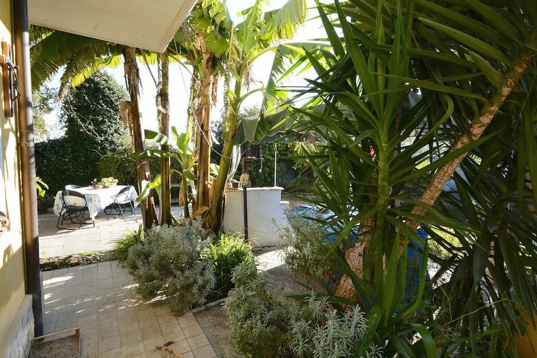 B&B Mariposa