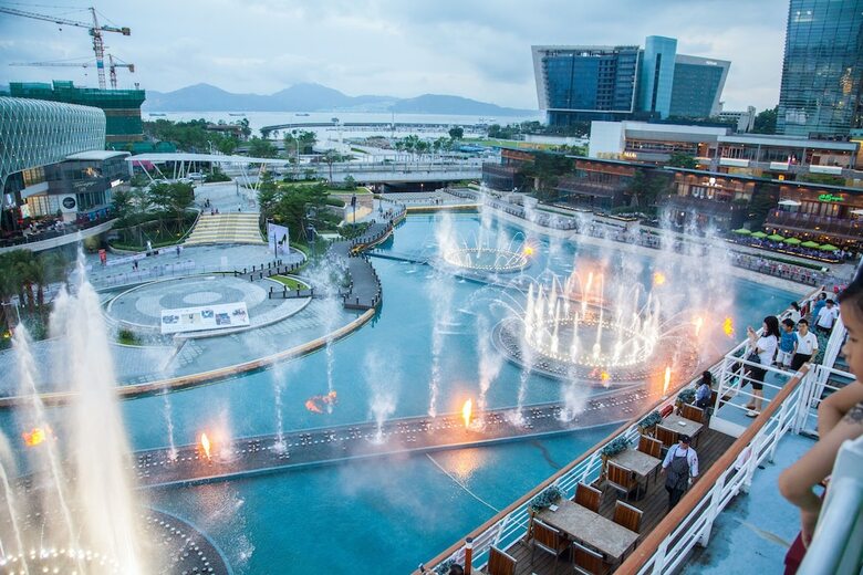 Cruise Business Hotel