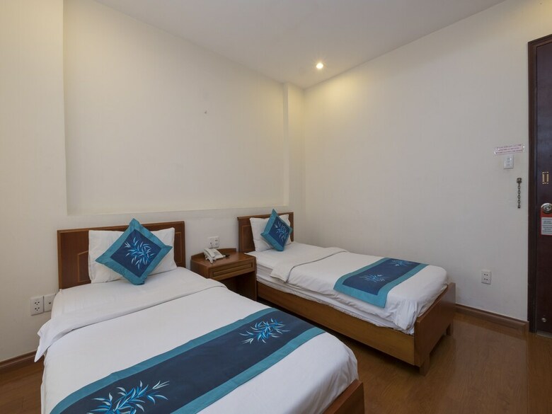 Blue River Hotel