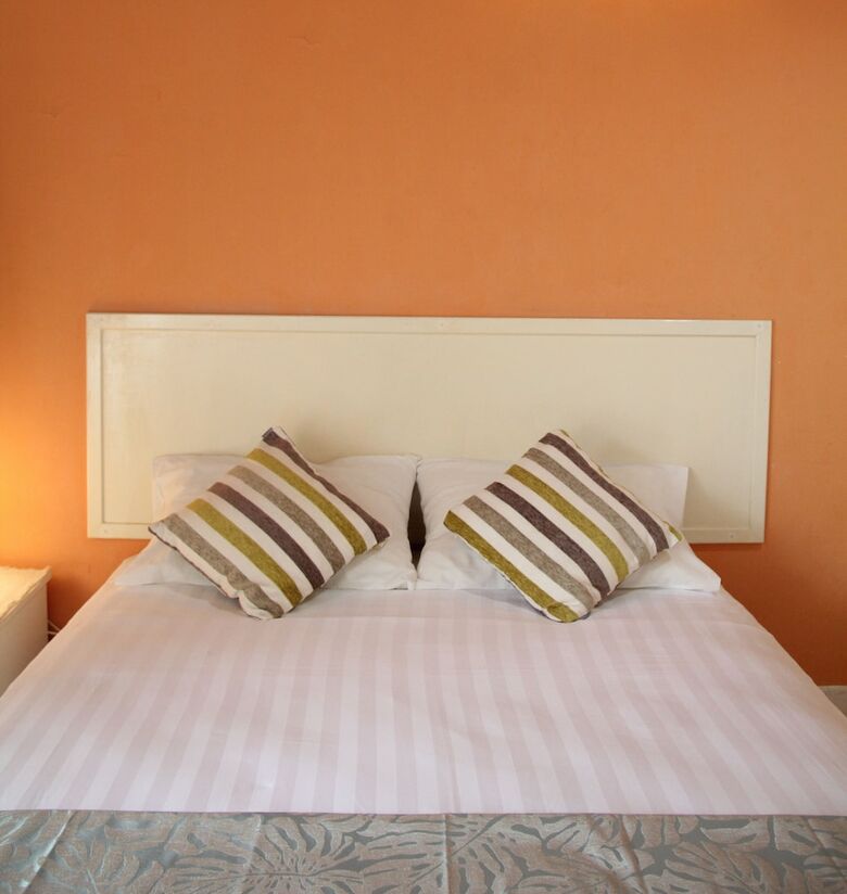 Hostal Lavender Lodge