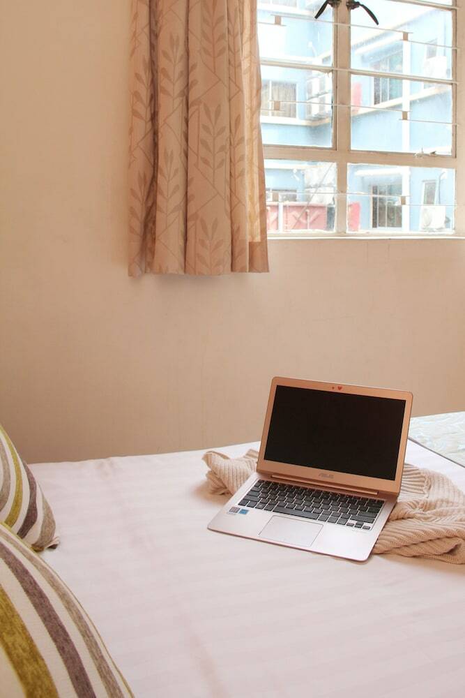 Hostal Lavender Lodge