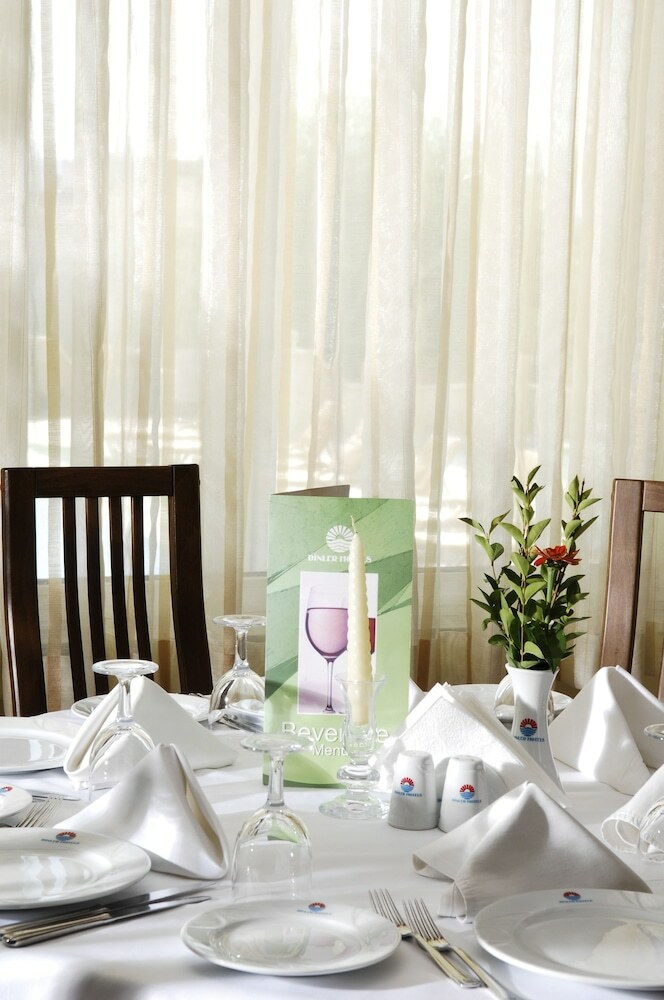 Dinler Hotels �rg�p