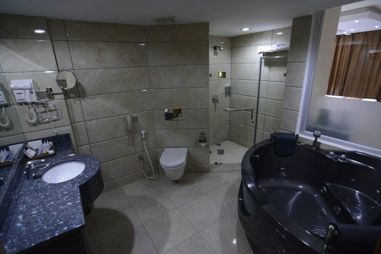 City Center Hotel