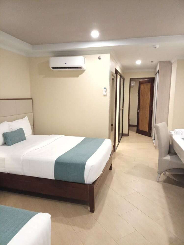 Boracay Mandarin Island Hotel