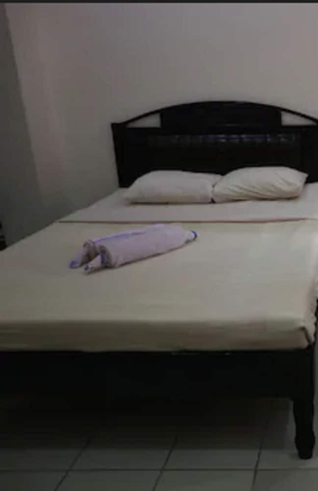 Hotel Boracay Travelodge Beach Resort