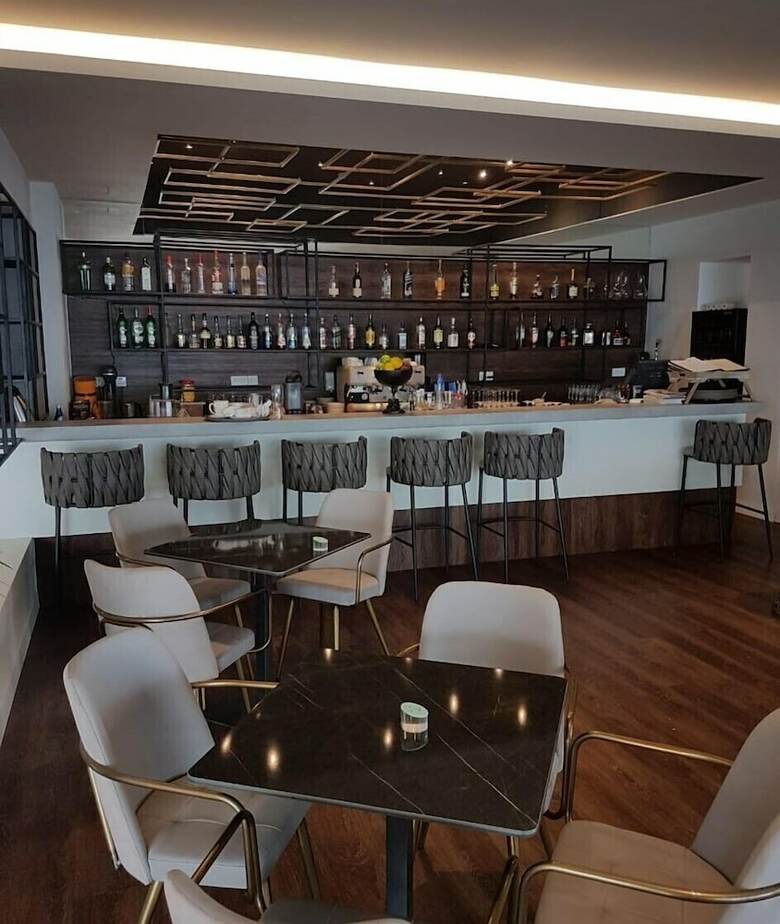 Hotel Droushia Heights