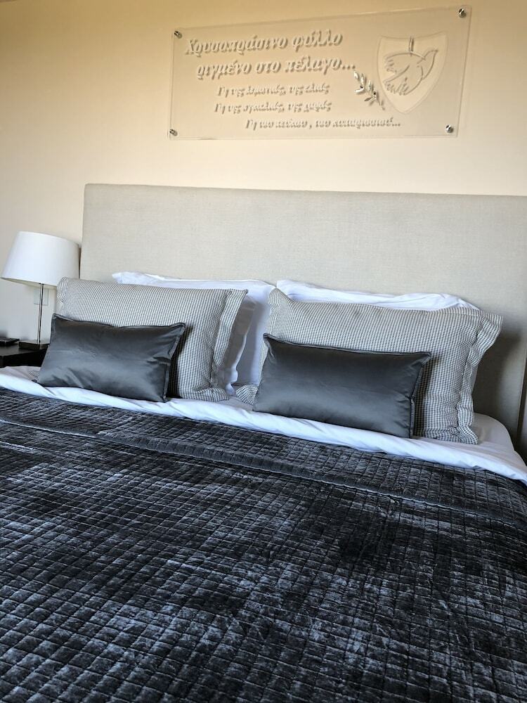 Hotel Droushia Heights