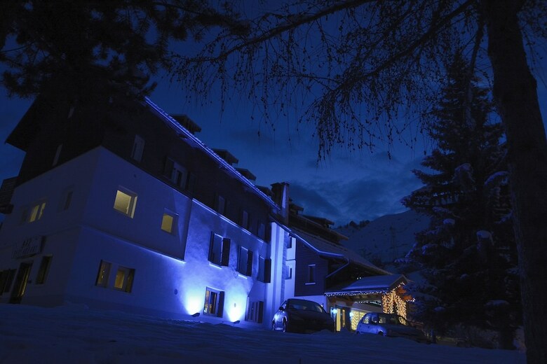 Hotel H�tel La Mayt