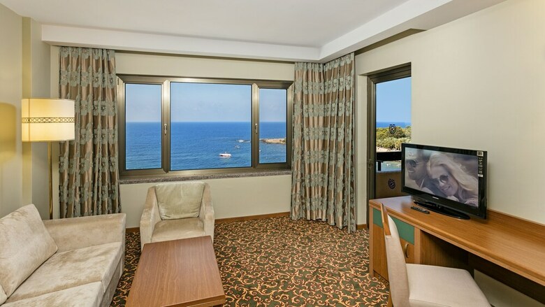 �zkaymak Select Hotel