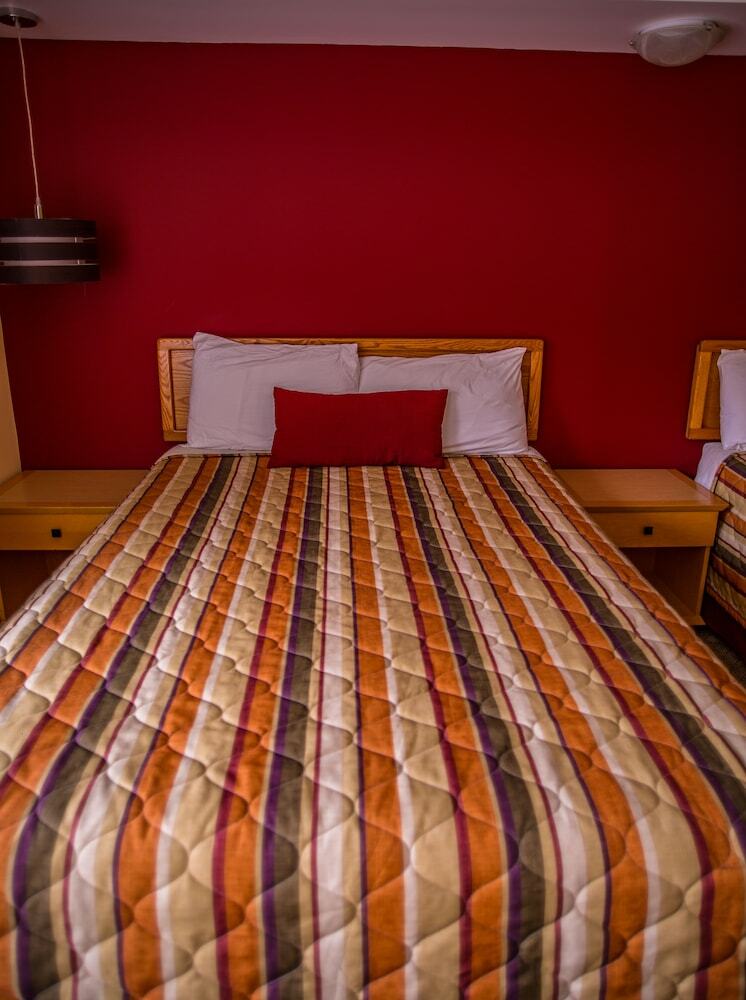 Motel Sahara Courtyard Inn Penticton