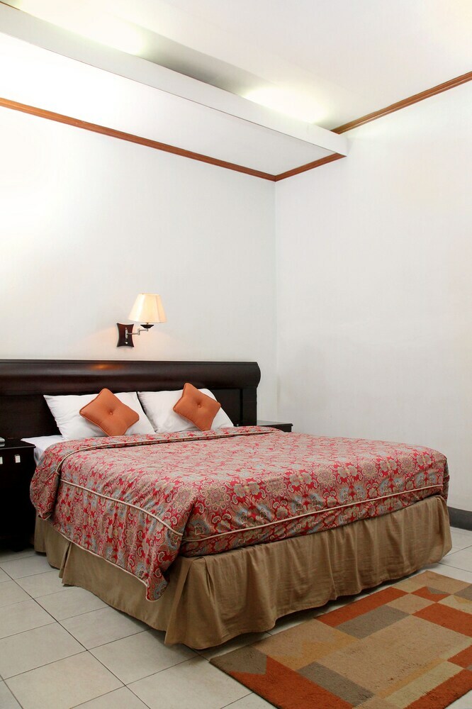 Rumah Asri Bed And Breakfast