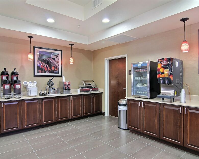 Hotel Comfort Inn