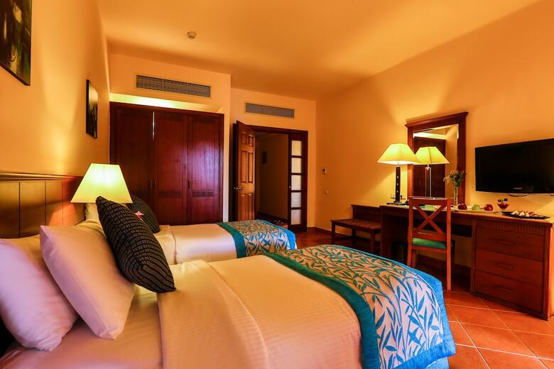 Hotel Charmillion Club Aqua Park