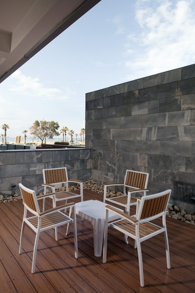 Hotel West All Suite Boutique Ashdod